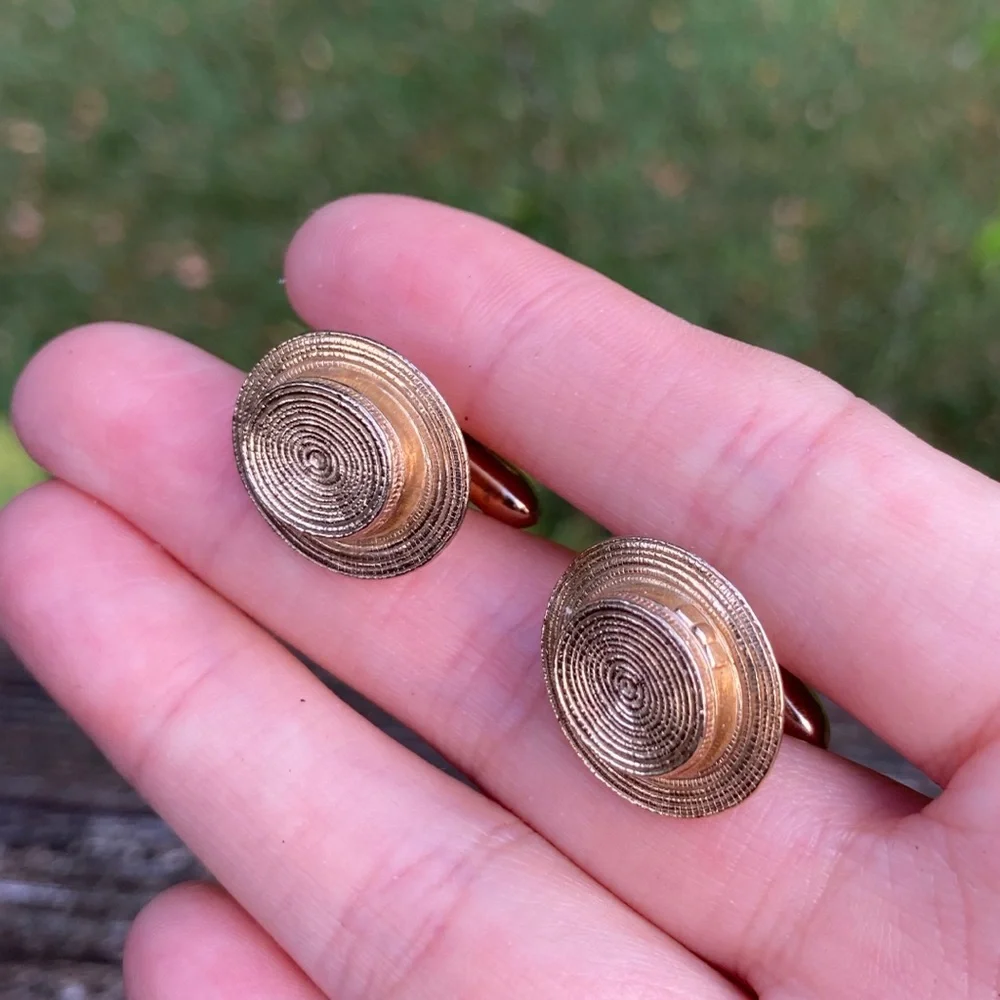 Vintage Swank Boater Hat Shaped Gold Tone Cuff Links Signed Cufflinks